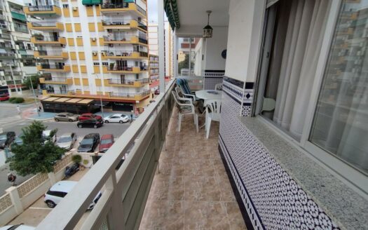 PISO ALQUILER VACACIONAL, TORRE DEL MAR
