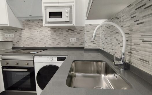 APARTAMENTO ZONA LEVANTE, TORRE DEL MAR