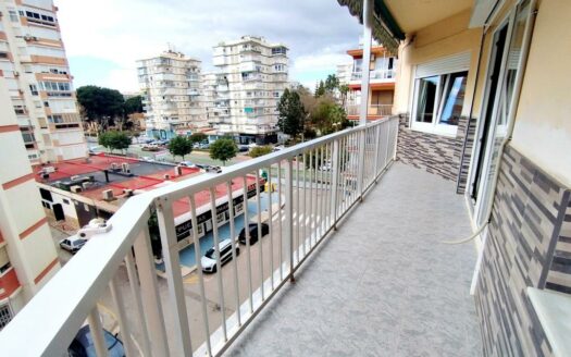 PISO ALQUILER VACACIONAL, TORRE DEL MAR