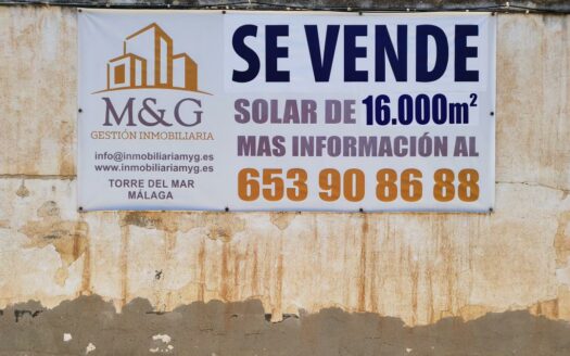 SOLAR CENTRO COMERCIAL EL INGENIO, TORRE DEL MAR