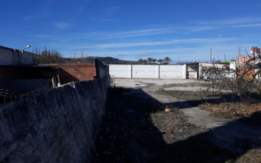 SOLAR CENTRO COMERCIAL EL INGENIO, TORRE DEL MAR