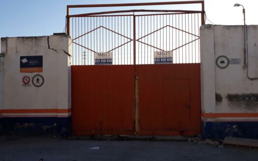 SOLAR CENTRO COMERCIAL EL INGENIO, TORRE DEL MAR