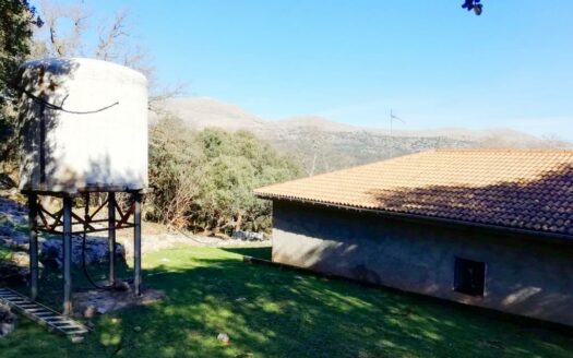 CASA CON FINCA ZONA VENTA DE LA LECHE, ZAFARRAYA