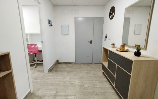CASA CON TERRENO EN TRIANA, VÉLEZ-MÁLAGA