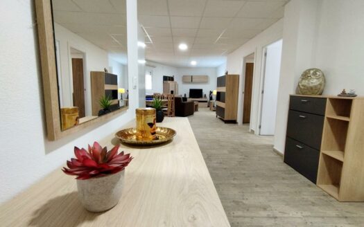 CASA CON TERRENO EN TRIANA, VÉLEZ-MÁLAGA