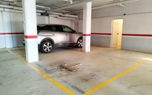 ALQUILER GARAJE CON TRASTERO EN VALLE-NIZA