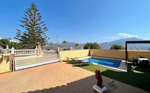 CASA ZONA LOS ROMANES, VIÑUELA