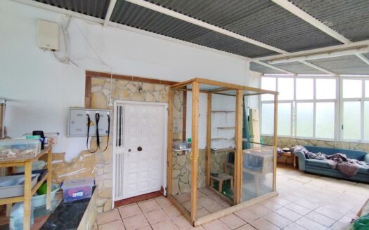 CASA ZONA LOS ROMANES, VIÑUELA
