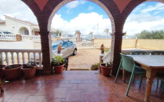 CASA ZONA LOS ROMANES, VIÑUELA