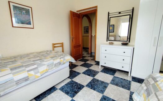 CASA ZONA LOS ROMANES, VIÑUELA