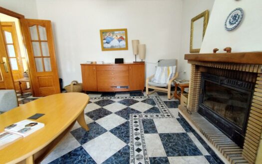 CASA ZONA LOS ROMANES, VIÑUELA