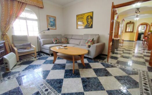 CASA ZONA LOS ROMANES, VIÑUELA