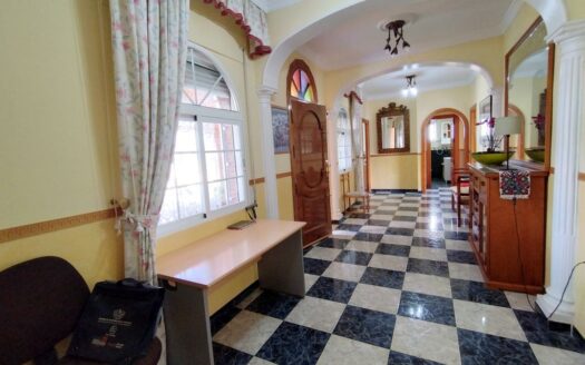 CASA ZONA LOS ROMANES, VIÑUELA