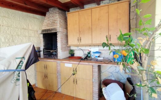 CASA ZONA LOS ROMANES, VIÑUELA