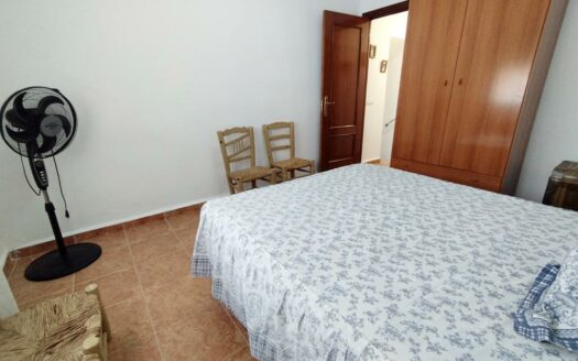 CASA CON TERRENO ZONA VENTA ALTA, ALCAUCÍN