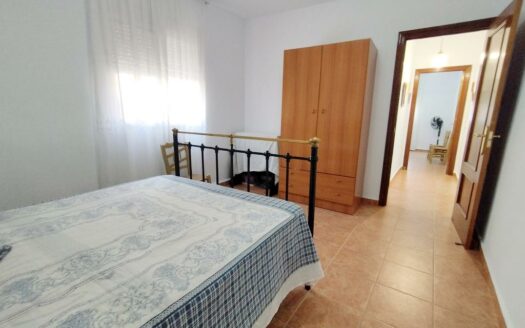 CASA CON TERRENO ZONA VENTA ALTA, ALCAUCÍN