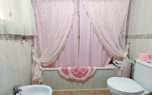 CASA CON TERRENO ZONA VENTA ALTA, ALCAUCÍN