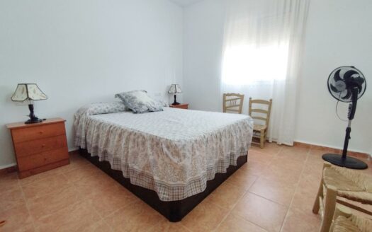 CASA CON TERRENO ZONA VENTA ALTA, ALCAUCÍN