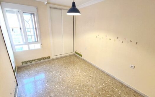 PISO ZONA VIVAR TÉLLEZ, VÉLEZ-MÁLAGA