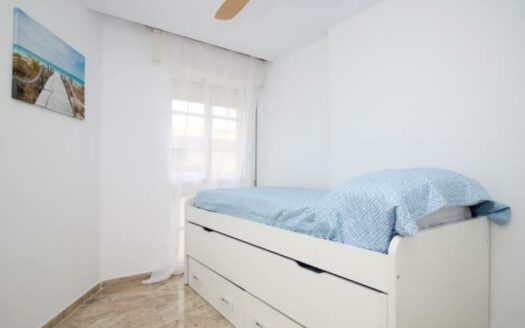 ALQUILER PISO EN RICÓN DE LA VICTORIA