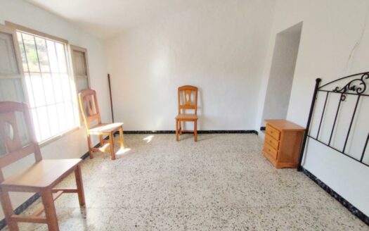 CASA ZONA LOS CAPITOS, CANILLAS DE ACEITUNO