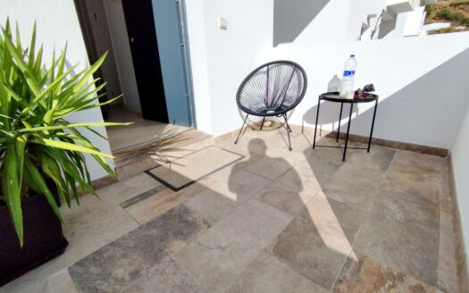 CHALET ADOSADO EN CHILCHES