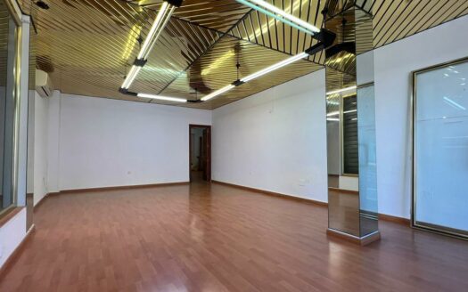 LOCAL COMERCIAL EN VÉLEZ-MÁLAGA