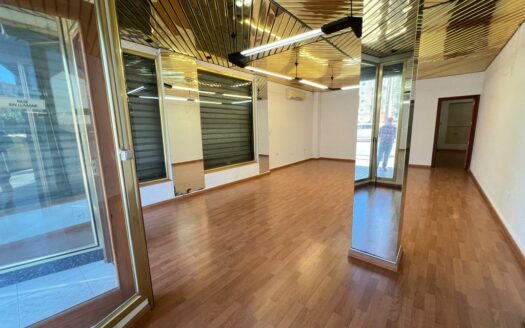 LOCAL COMERCIAL EN VÉLEZ-MÁLAGA