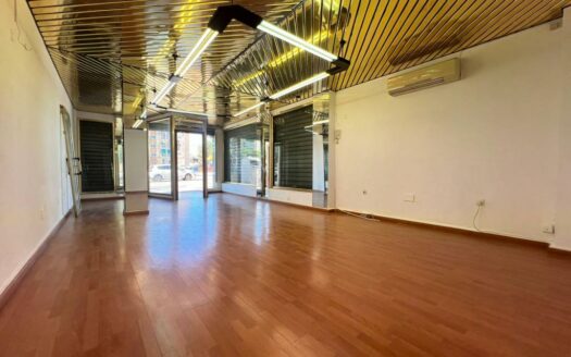 LOCAL COMERCIAL EN VÉLEZ-MÁLAGA