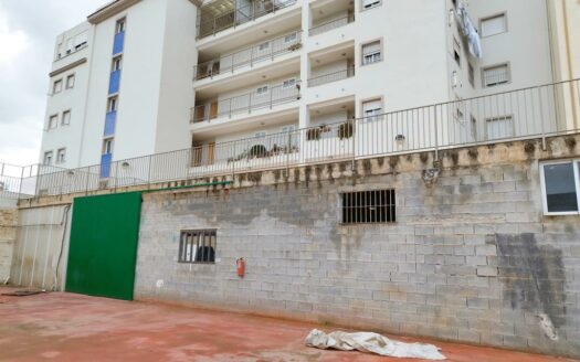 LOCAL EN VÉLEZ-MÁLAGA