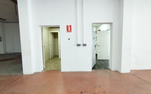 LOCAL EN VÉLEZ-MÁLAGA