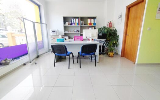 LOCAL COMERCIAL EN VÉLEZ-MÁLAGA