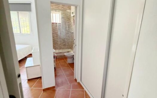 FINCA CON DOS CASAS EN BENAMARGOSA