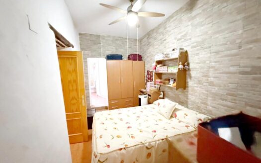 FINCA CON DOS CASAS EN BENAMARGOSA