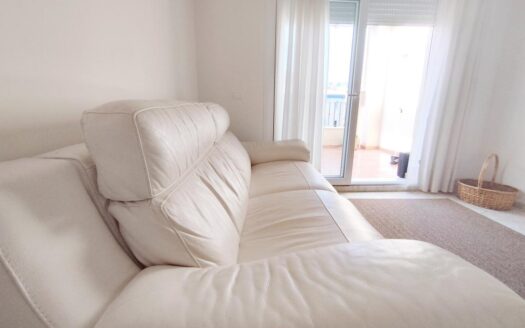 ALQUILER APARTAMENTO EN CALETA DE VÉLEZ