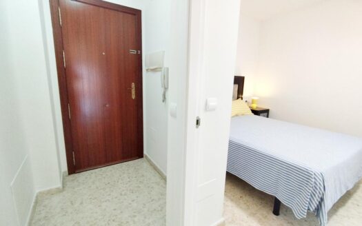 ALQUILER APARTAMENTO EN CALETA DE VÉLEZ