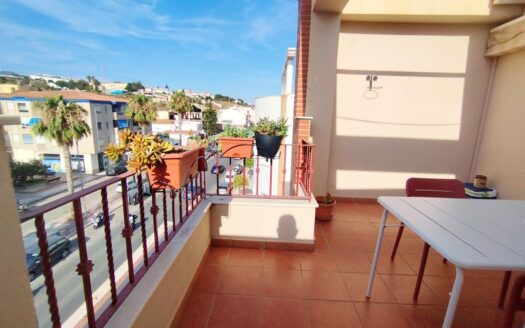 ALQUILER APARTAMENTO EN CALETA DE VÉLEZ
