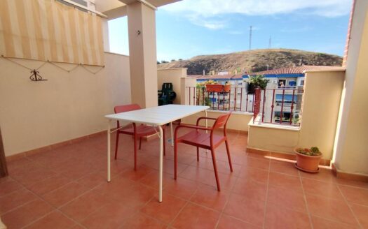 ALQUILER APARTAMENTO EN CALETA DE VÉLEZ